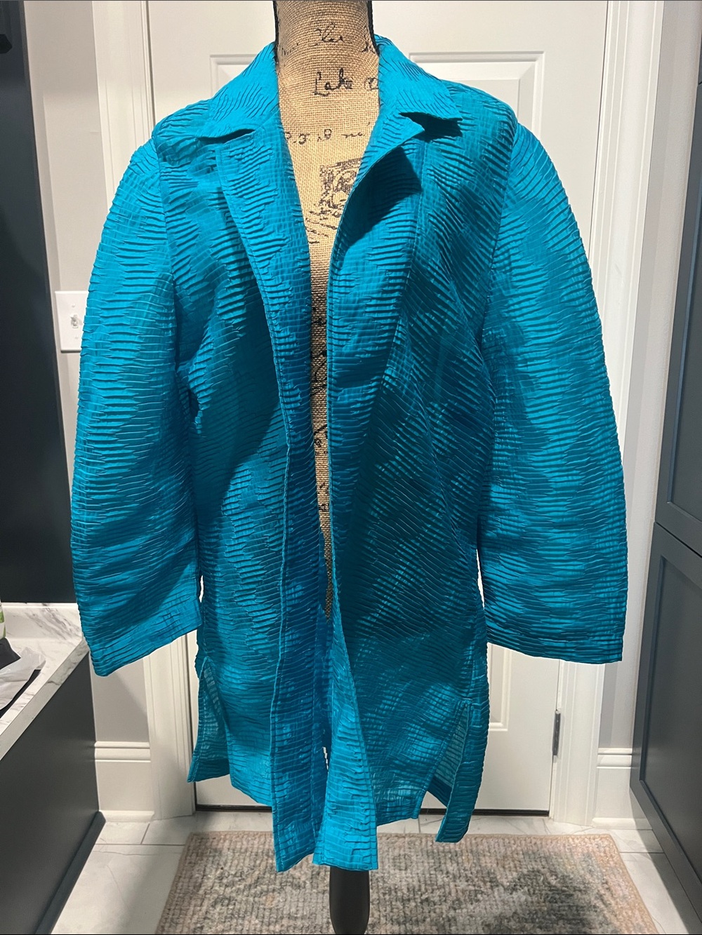 Chico’s Travelers Sz 3 Bright Teal Textured Open-Front Jacket Event, Versatile